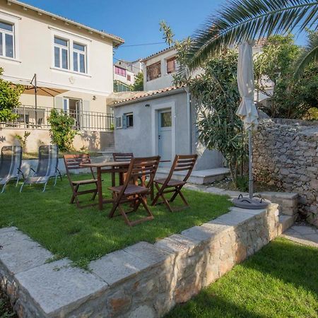 Apartments Villa Adrienne Mali Lošinj Extérieur photo
