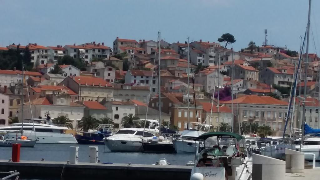 Apartments Villa Adrienne Mali Lošinj Extérieur photo