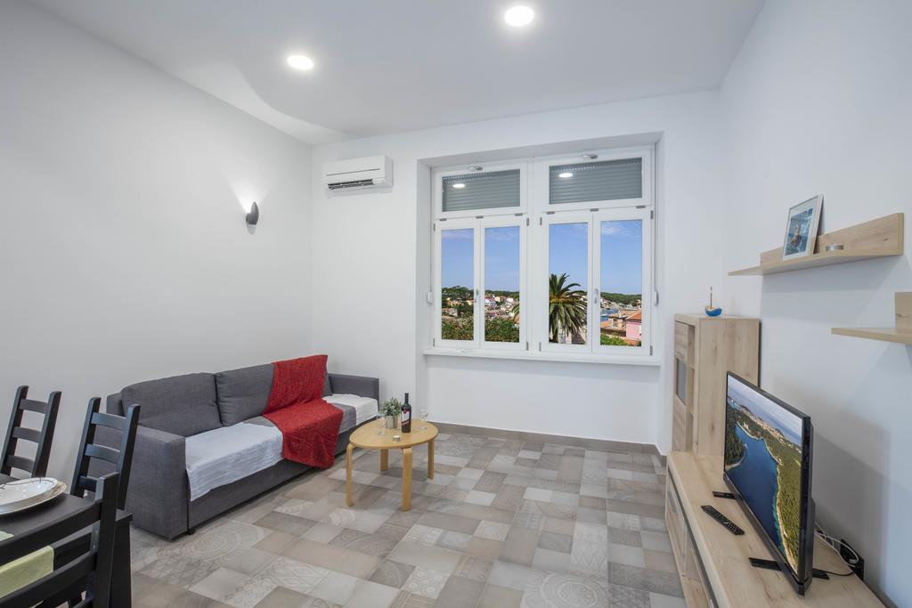 Apartments Villa Adrienne Mali Lošinj Extérieur photo