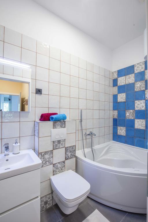 Apartments Villa Adrienne Mali Lošinj Extérieur photo
