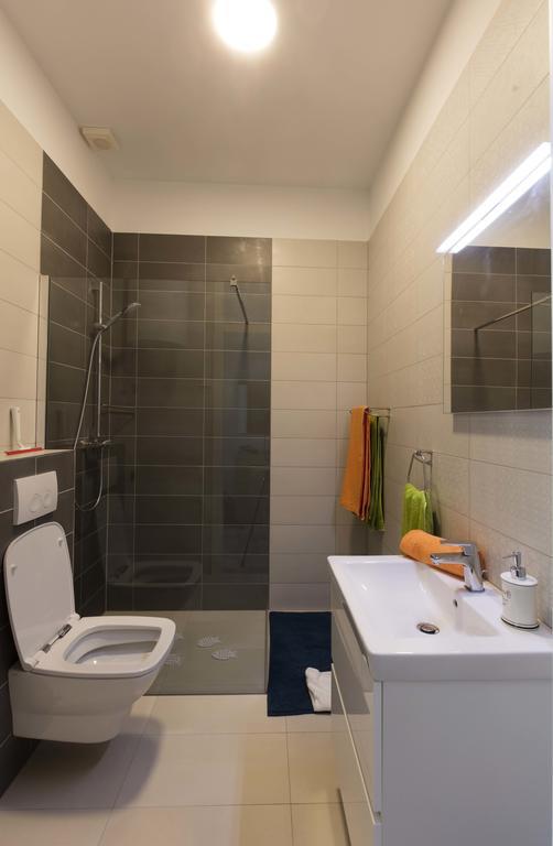 Apartments Villa Adrienne Mali Lošinj Extérieur photo