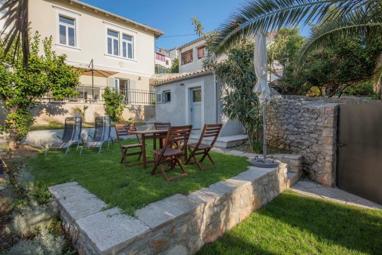 Apartments Villa Adrienne Mali Lošinj Extérieur photo