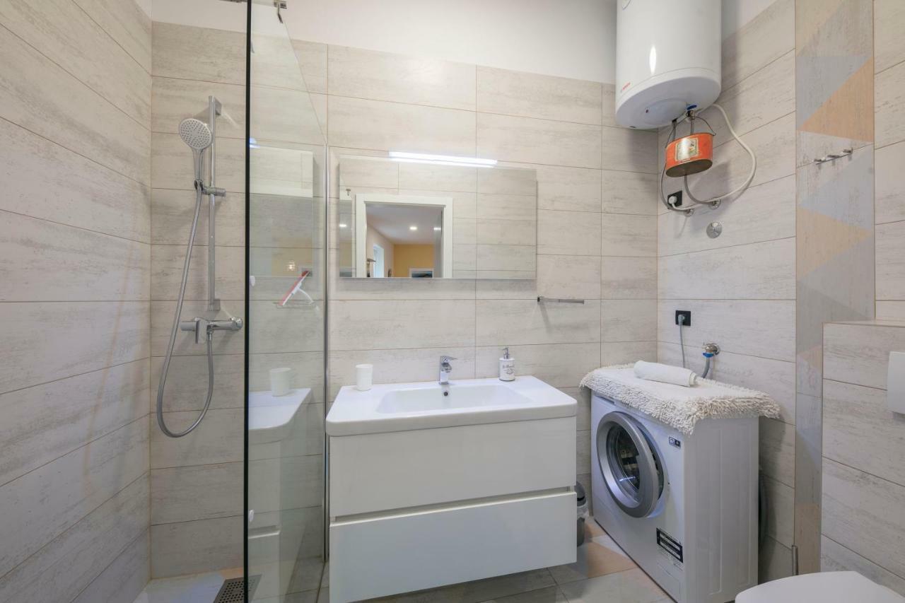 Apartments Villa Adrienne Mali Lošinj Extérieur photo